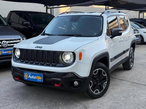 JEEP RENEGADE 2.0 16V TURBO DIESEL TRAILHAWK 4P 4X4 AUTOMÁTICO JEEP RENEGADE 2.0 16V TURBO DIESEL TRAILHAWK 4P 4X4 AUTOMÁTICO